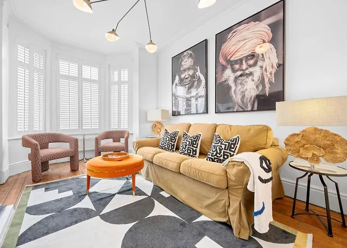 펜션 Large & Stylish Townhouse King Beds&free Parking 맨체스터