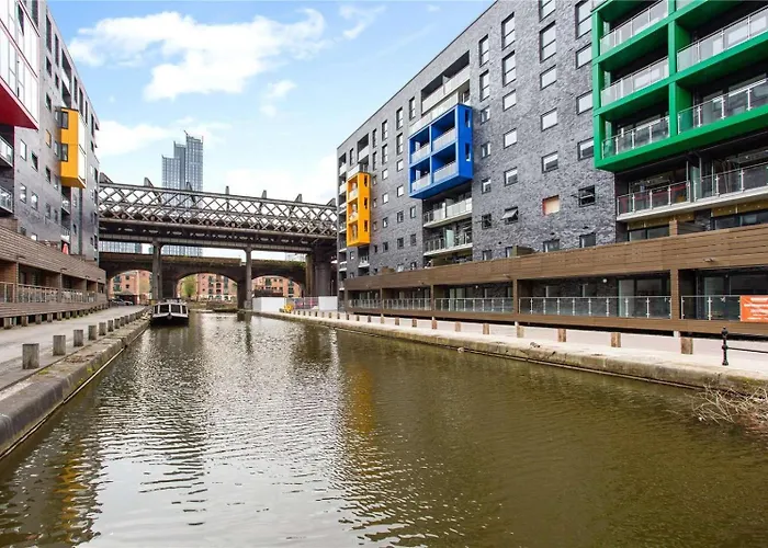 Spacious 2 Bed In Central Appartement