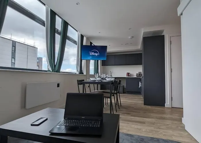 Lovely 1br Penthouse Near Mcr Stadiums