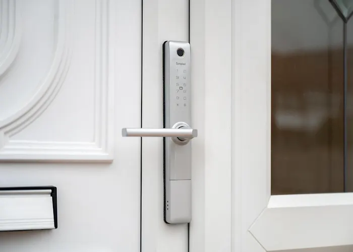 Morden En-suite - Close Cente & Etihad Stadium Rum i privatbostad