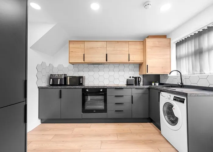 Morden En-suite - Close Cente & Etihad Stadium Rum i privatbostad Manchester