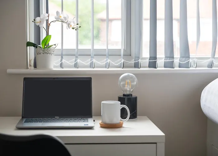 Morden En-suite - Close Cente & Etihad Stadium *