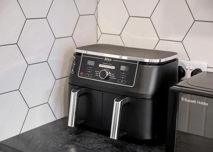 Morden En-suite - Close Cente & Etihad Stadium Rum i privatbostad Manchester