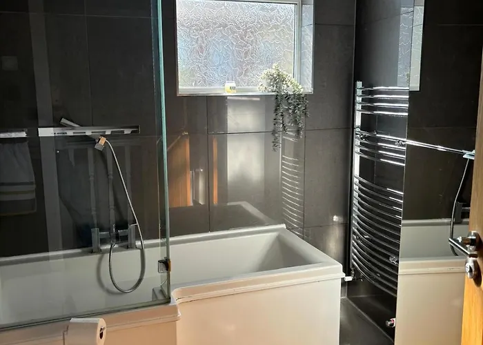 Seychelles Resident *