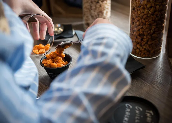 Otel The Townhouse 4*