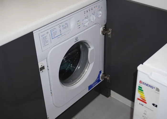 Luxury - Pick A - Free Parking & Kitchen Access, Near Etihad Stadium, The Coop Live & Piccadilly Station, 曼彻斯特