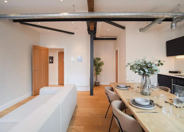 Mechanica By The Heim Apartman *