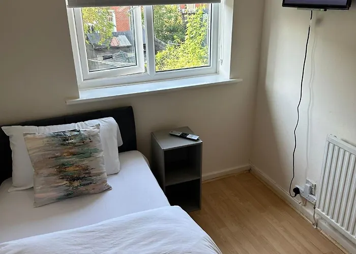 3 Bedroom Close To Stadium And Coop Live Apartamento