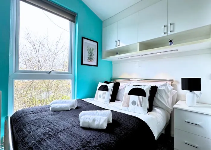 The Commonwealth House By Bevolve بيت للعطل