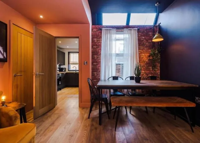 Tatil Evi Industrial Design 4 Bed House