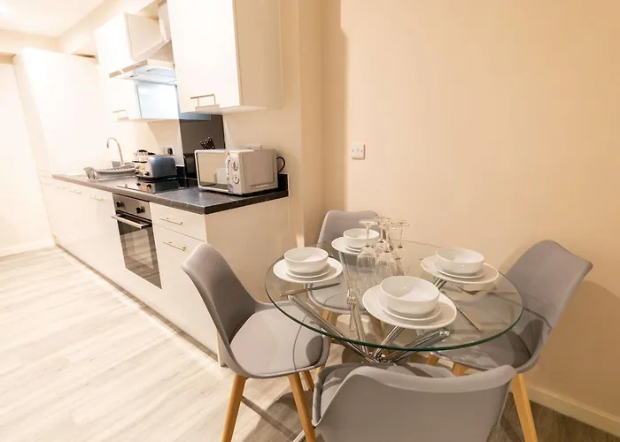 Fabulous 2 Bedroom In Machester Apartament