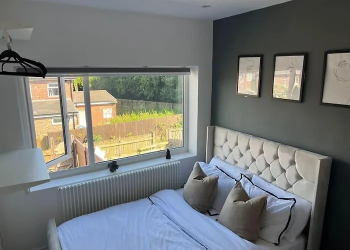 Nyaraló Luxury 2-br House Ao Arena & & Old Trafford *