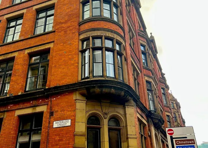 Chic Georgian Flat In Apartmán