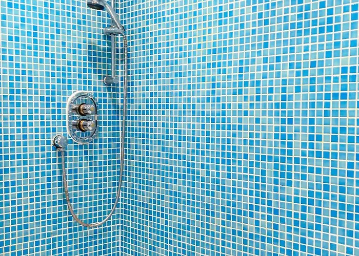 Chic Georgian Flat In Manchester