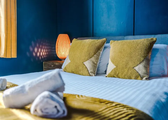 R&r At A Character Victorian Semesterbostad *