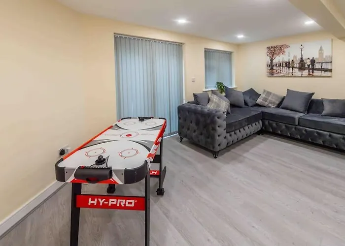 Casa vacanze Beautiful, Peaceful, 5 Bedroom With Hot Tub!