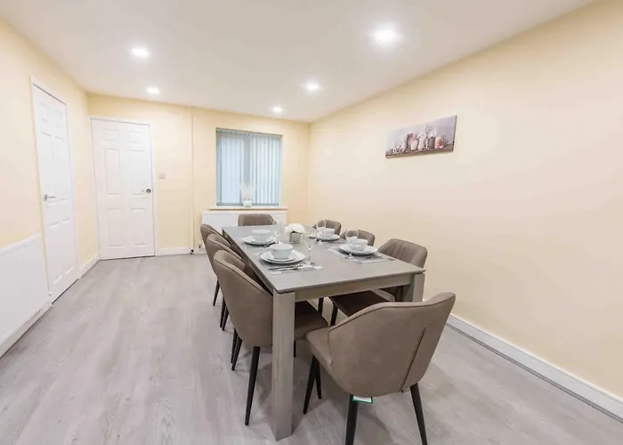 Casa vacanze Beautiful, Peaceful, 5 Bedroom With Hot Tub! Manchester