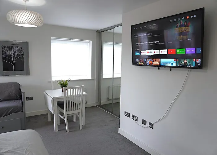 Rylance Luxury House - Free Parking 맨체스터