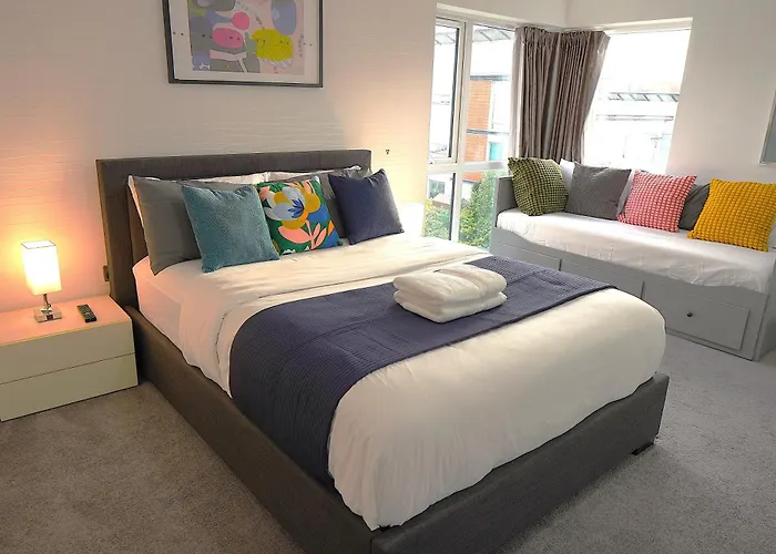 Quarto em Acomodações Particulares Luxury - Pick A - Free Parking & Kitchen Access, Near Etihad Stadium, The Coop Live & Piccadilly Station,