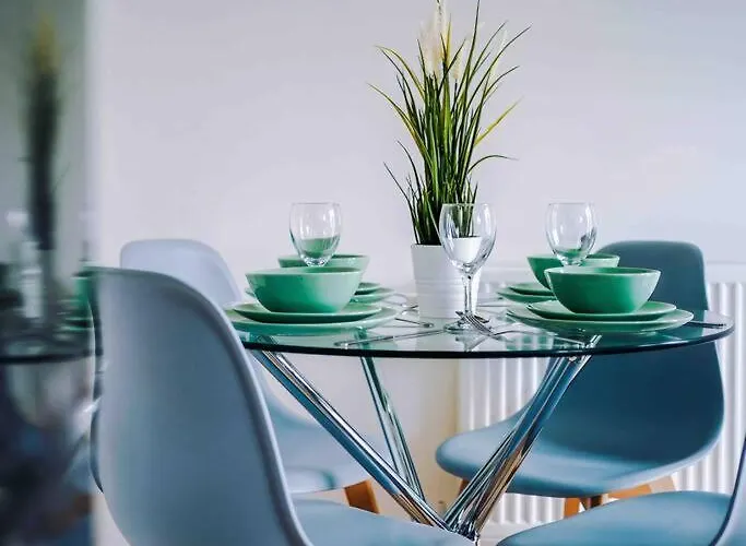 Spacious 4-bed Сasa de vacaciones *