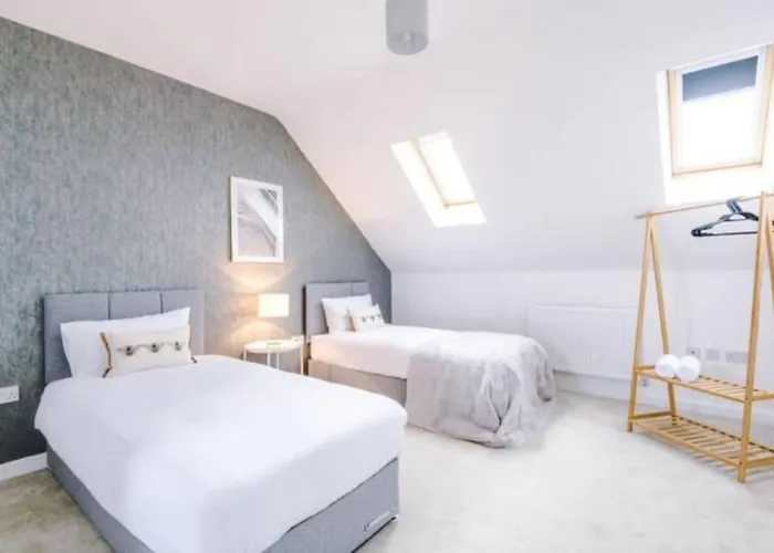 Spacious 4-bed Prázdninový dům *