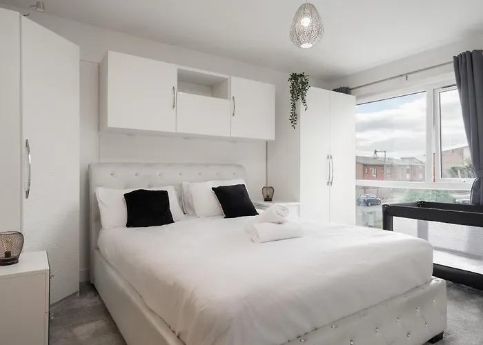 Nyaraló Pool Table - Coop Live Arena, Etihad & *