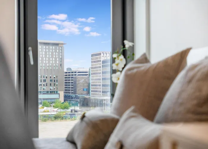 New! Media 1br Free Wifi * Manchester