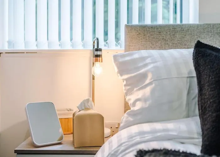 Stylish Home, Games Room, Sleeps 6, Large Driveway, Perfect For Groups 公寓 曼彻斯特