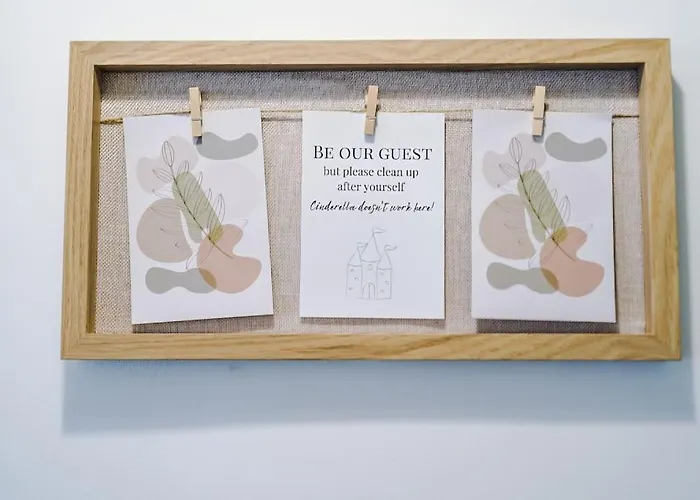 Stylish Home, Games Room, Sleeps 6, Large Driveway, Perfect For Groups アパート