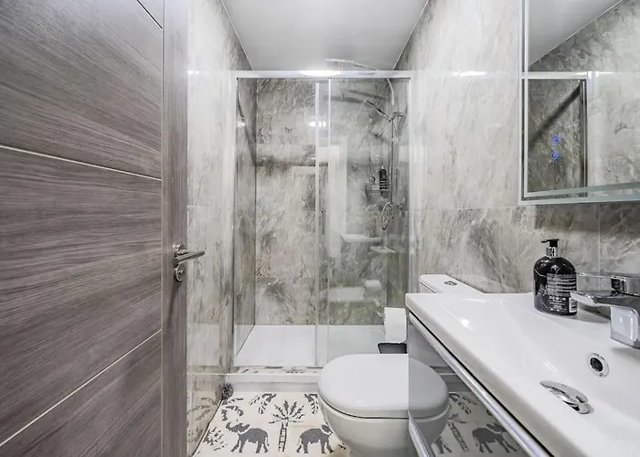 Stunning Excellent Location * Manchester