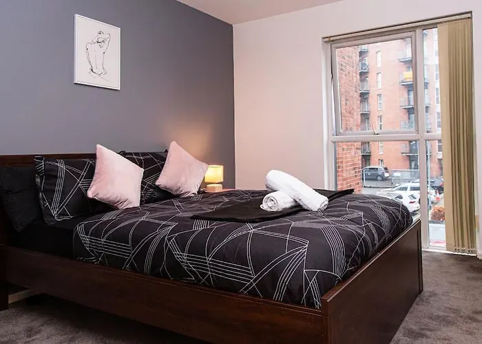 Luxury 2br Near Mcr And Etihad Stadium דירה *