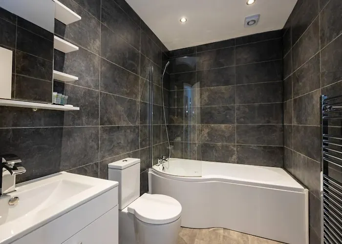 Daire Luxury 2br In Chorlton, Free Parking