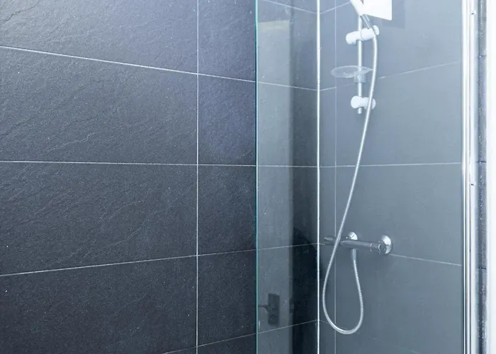 Spacious Ground Floor Near Old Trafford Stadium 맨체스터