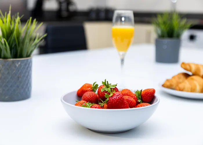 Apartamento Spacious Ground Floor Near Old Trafford Stadium *