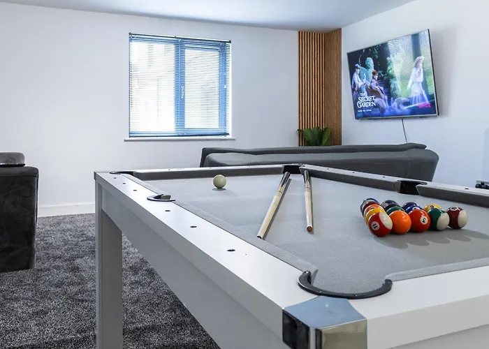 Apartamento Spacious Ground Floor Near Old Trafford Stadium