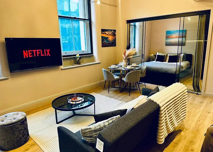 Stunning 2br In Chinatown 아파트