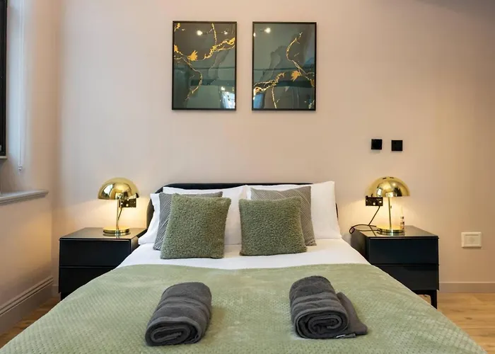 Apartament Luxury 2br Apt In City Centre *