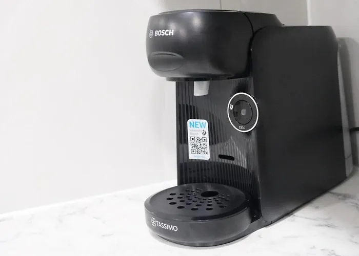 Prázdninový dům Entire 3-bed House Sleeps 5 W Parking