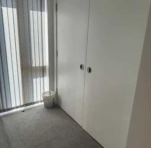Luxury Modern Town House, Centre, Free Secured Parking Manchester