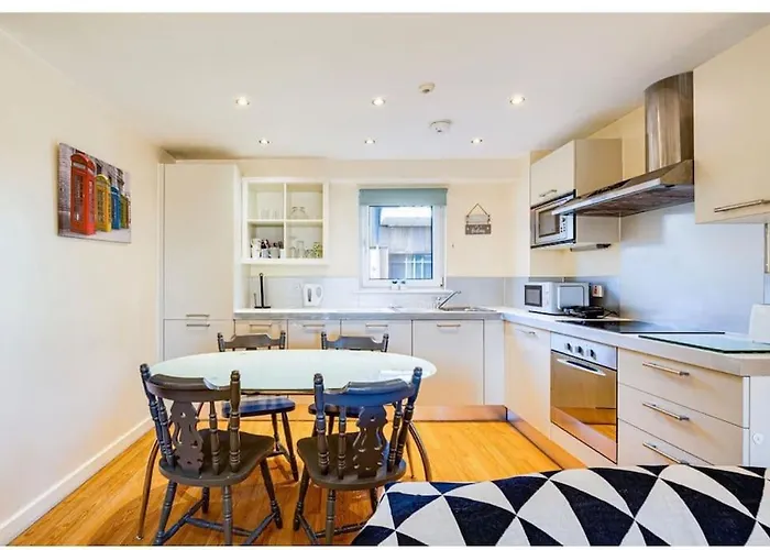 아파트 Luxury 2br - Prime Location - Parking 맨체스터