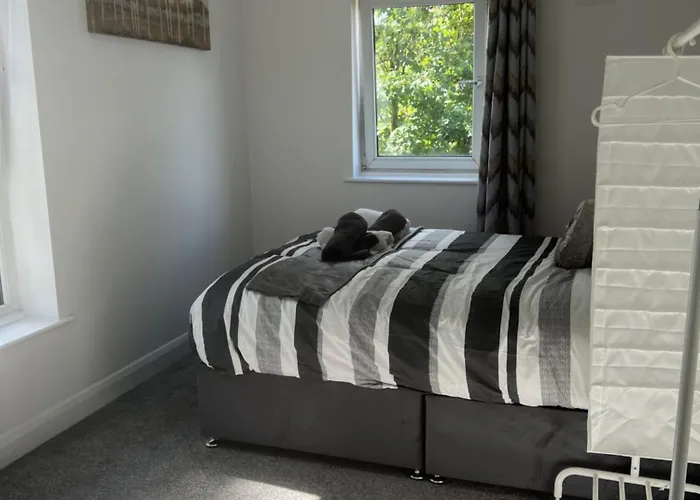 Flat In Greater Apartament