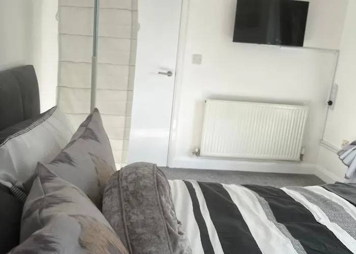 Flat In Greater Manchester