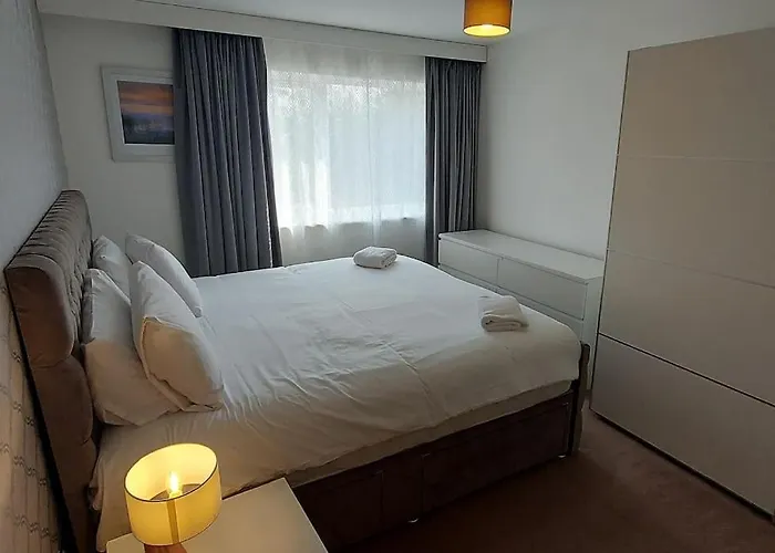 아파트 Modern Near Etihad, Coop Live