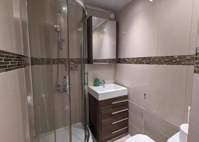 아파트 Flat In City Center