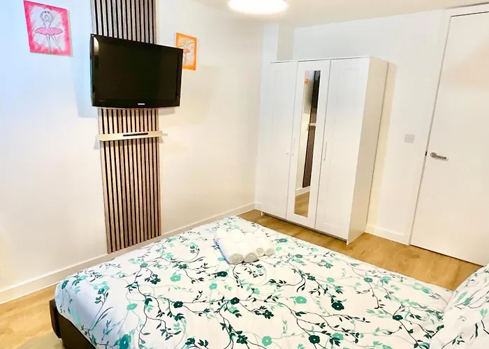 Private Garden With Geodome Manchester