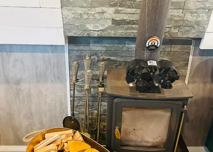 Bespokenarrowboat Botel