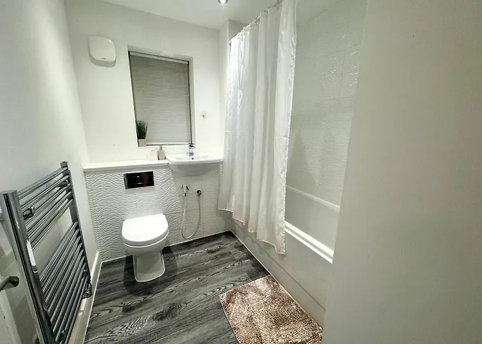 Cosy Modern 3-bed Near Etihad, Coop Arena - Ao Arena And Center *