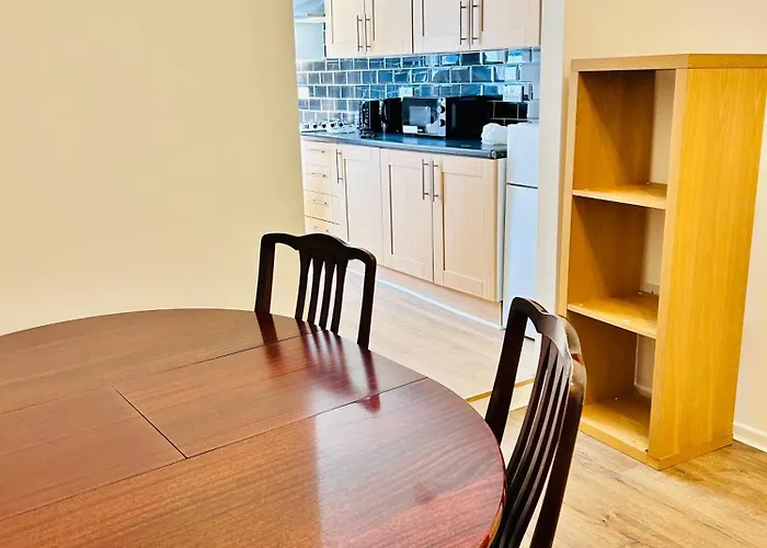 Charming Double Bed In New Moston