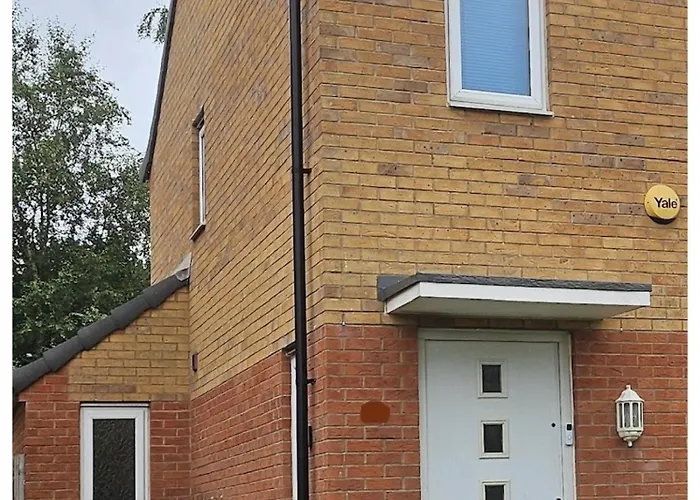 Apartament Superb Two Bedroom House Near Etihad & Coop Live - Free Parking Manchester