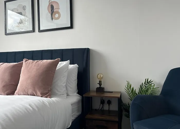 Apt, Free Parking, Business, Couples & Families *